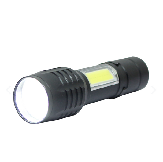 Linterna Led De Mano Recargable